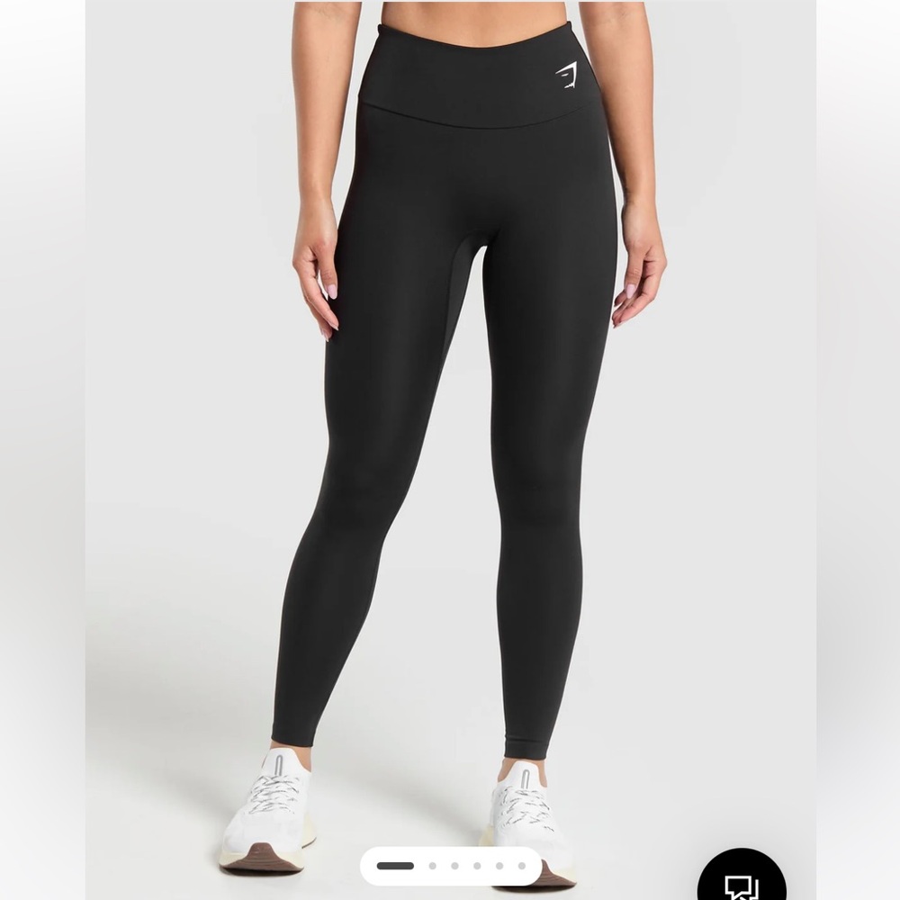 Gymshark Training Leggings - Picture 2 of 8